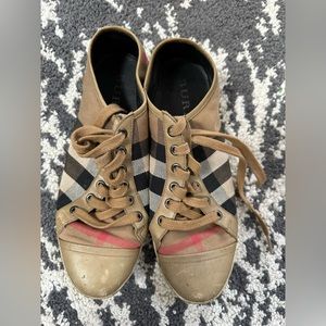 Burberry Tan and Red Checkered Sneakers